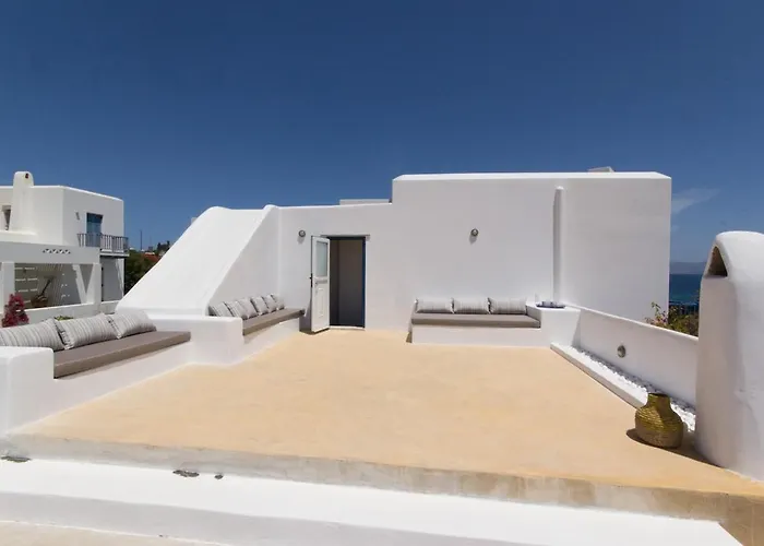 Maria, Golden Beach, Paros Villa *