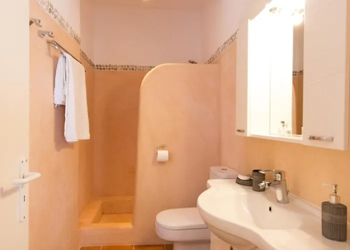 Maria, Golden Beach, Paros