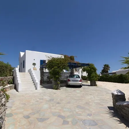 Maria, Golden Beach, Paros Hriszí Aktí