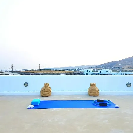 Maria, Golden Beach, *