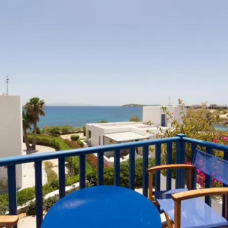Maria, Golden Beach, Paros Hriszí Aktí