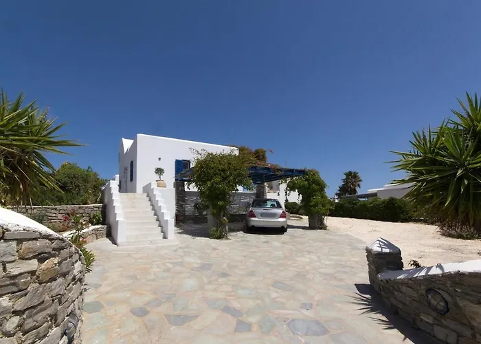 Maria, Golden Beach, Paros Chrisi Akti (Paros)